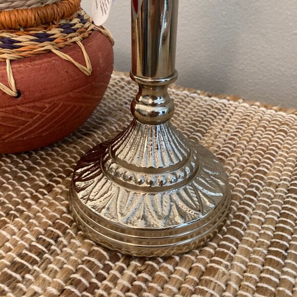 The World Traveler Collection Silver/Gold Taper Candle Holder New with Tag - Picture 5 of 7